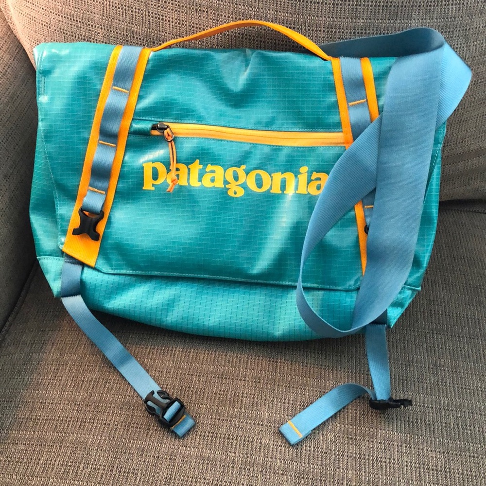 Patagonia messenger bag/laptop bag